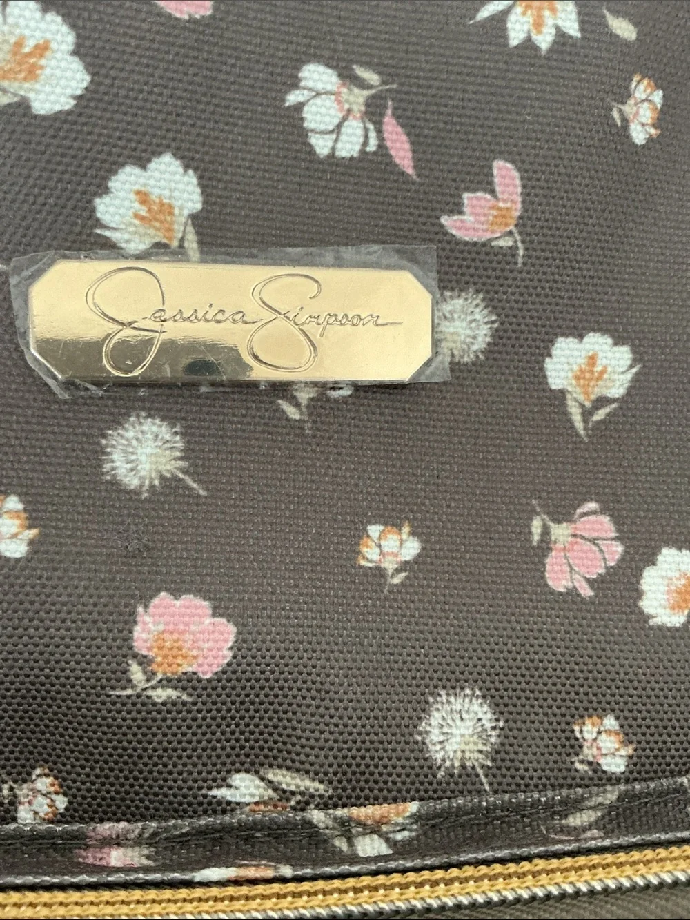 Jessica Simpson stylish gray